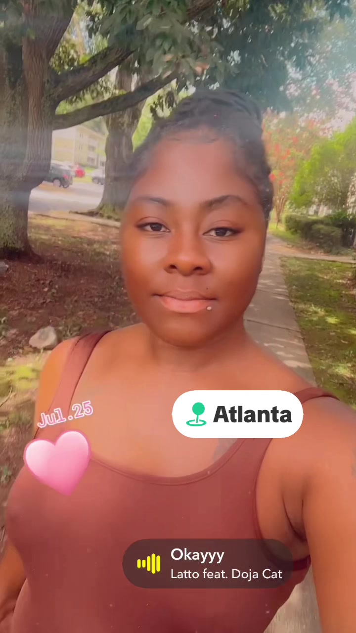 @Queena_89