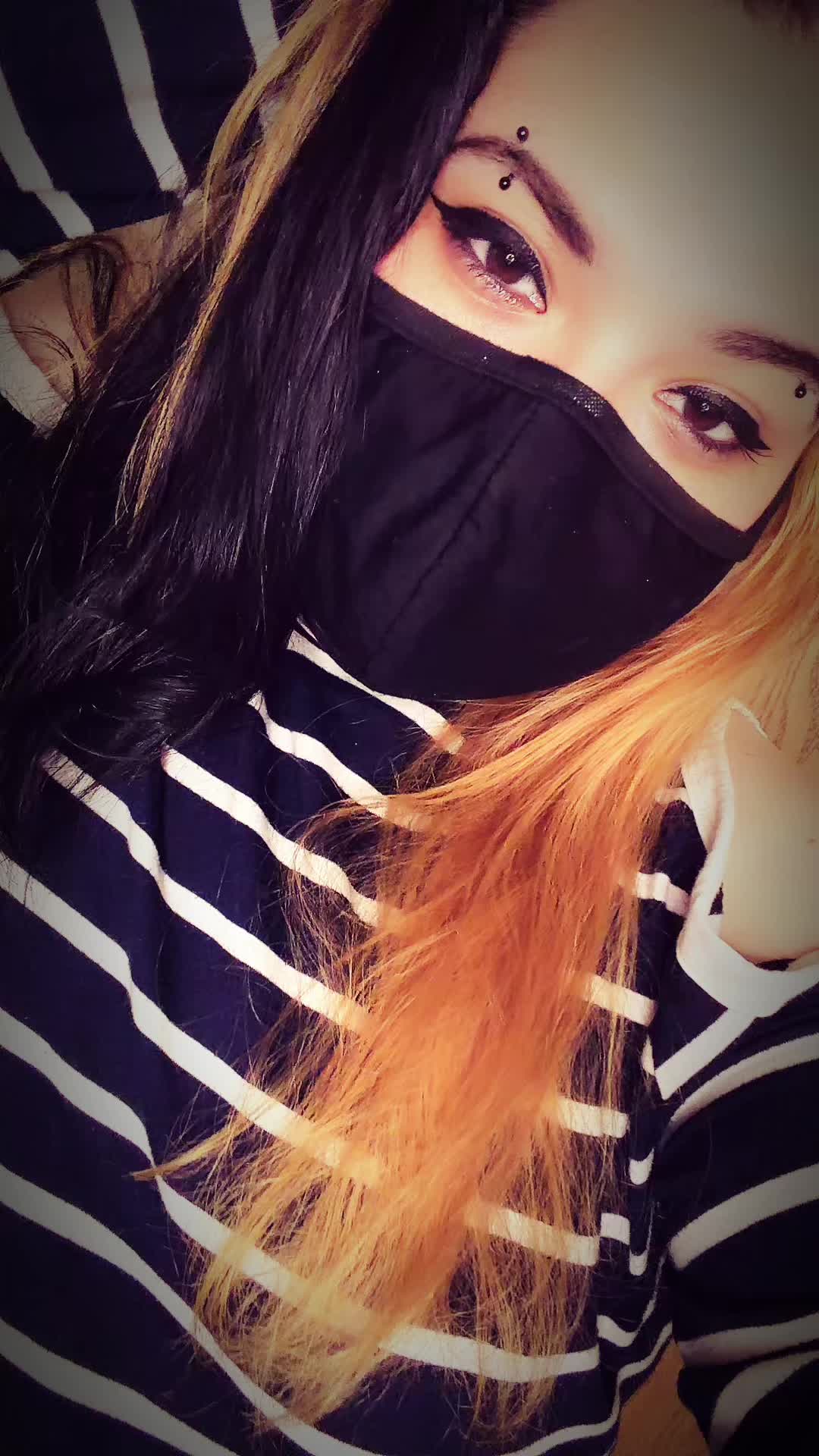 @Roxxiii