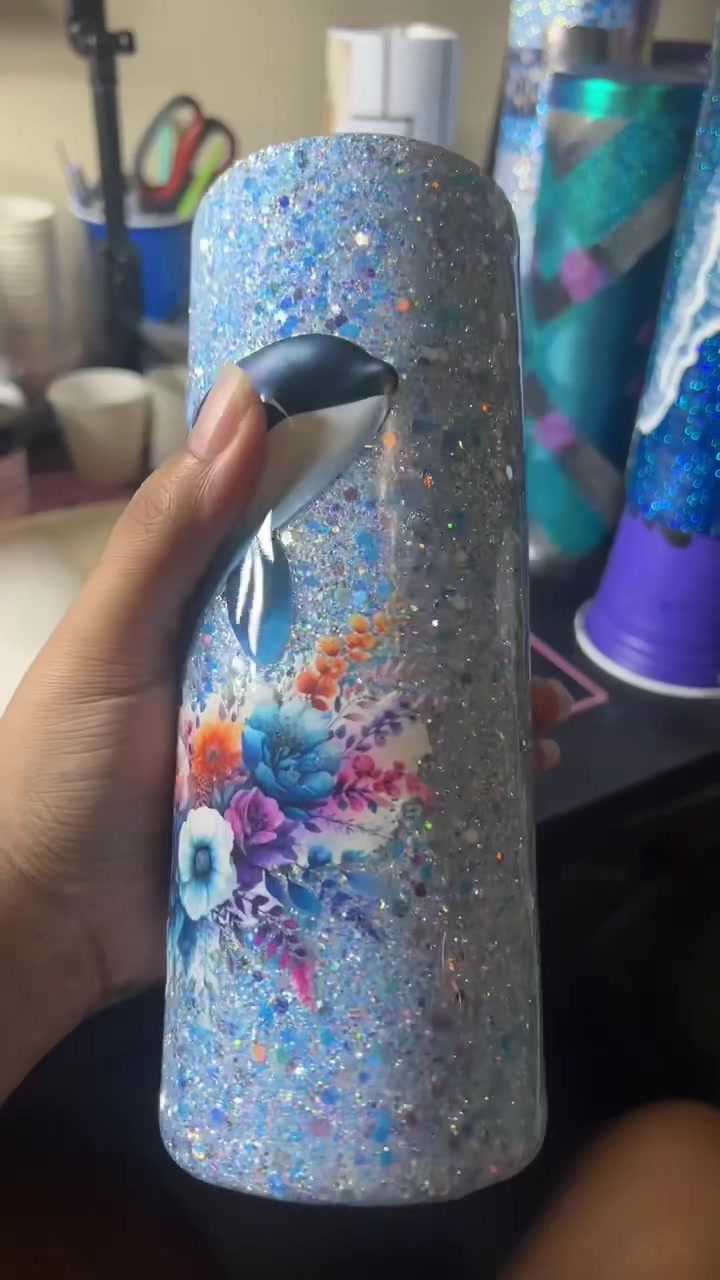 @Stephy UPRoarCreations💙💜