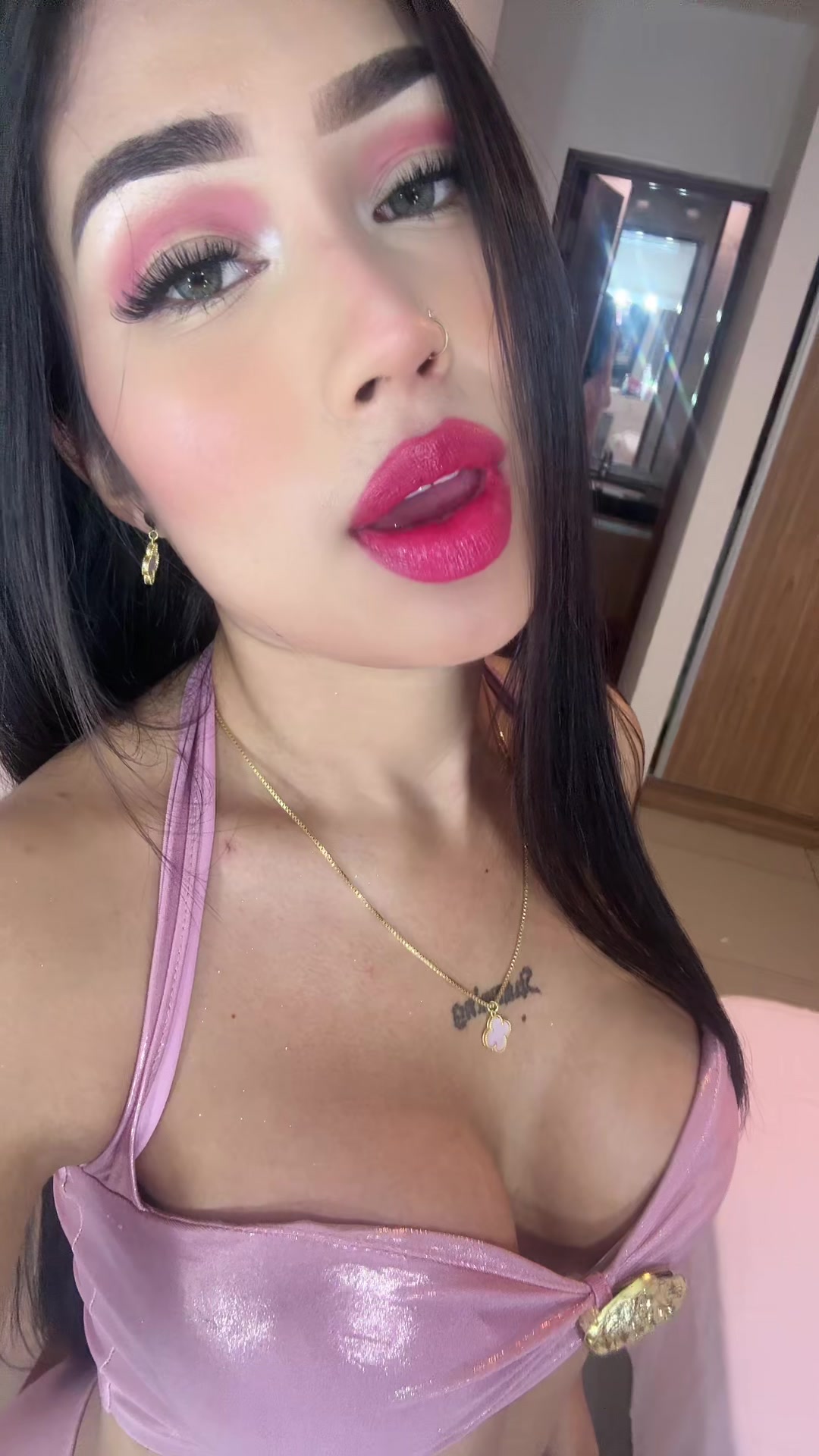 @Alexa💋