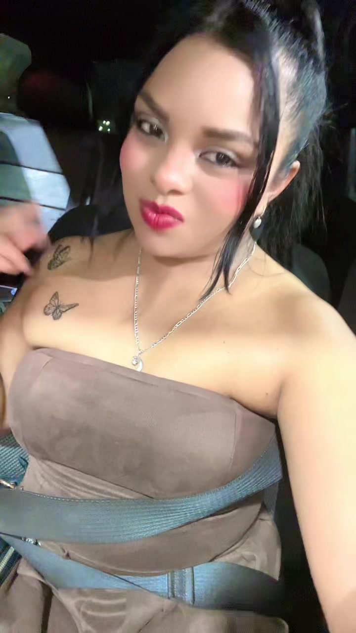 @yoliespinal