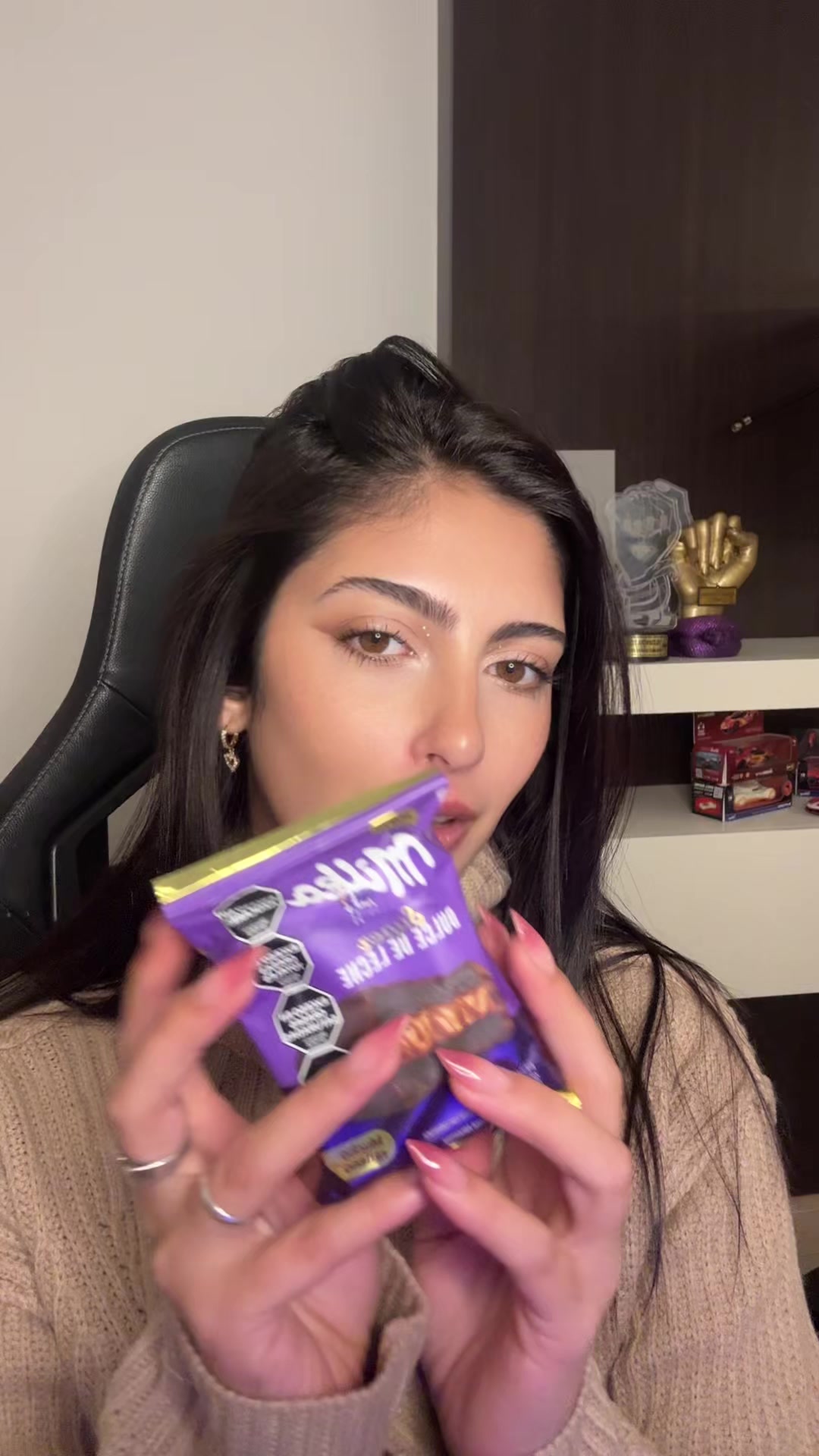 @Lajefa