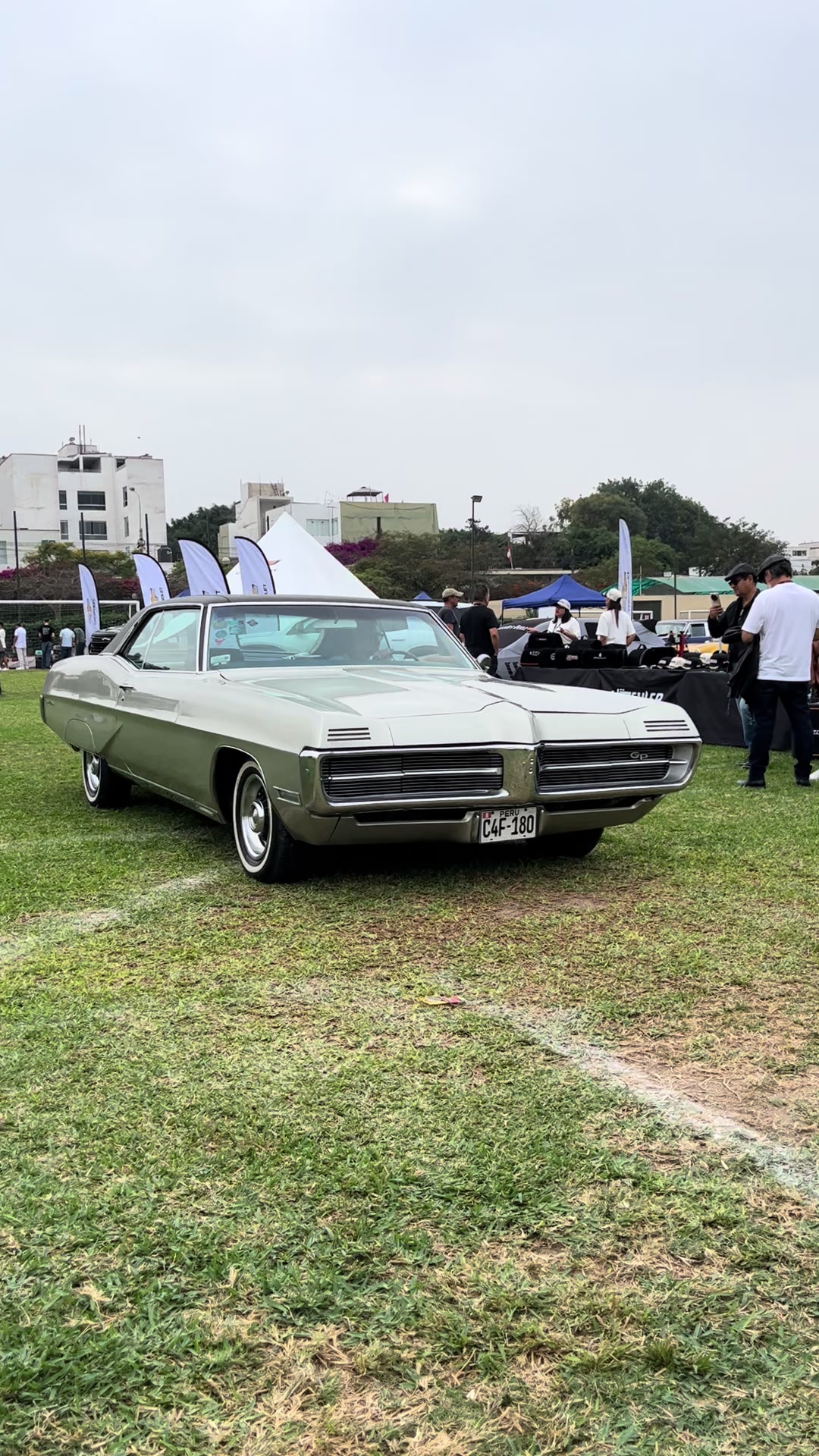 @Autos Americanos Per&uacute;