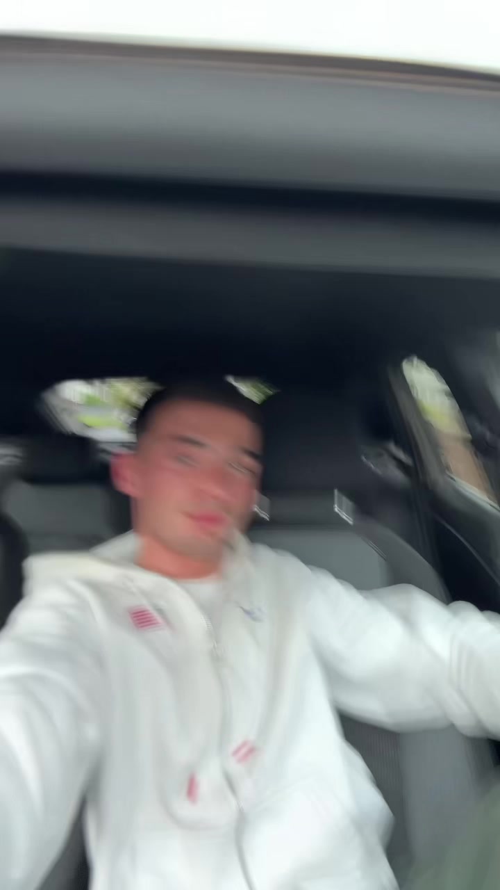 @reecew111