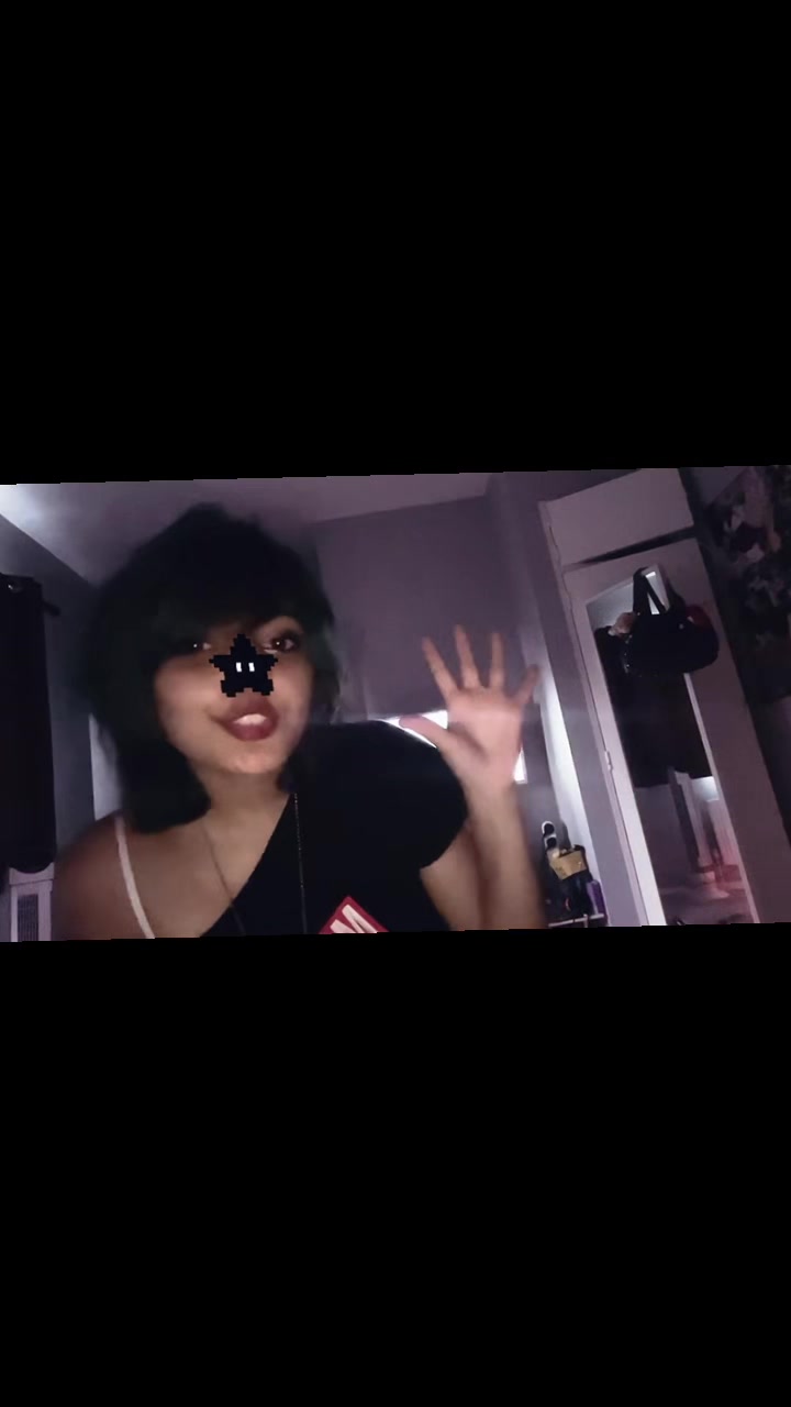 @😼