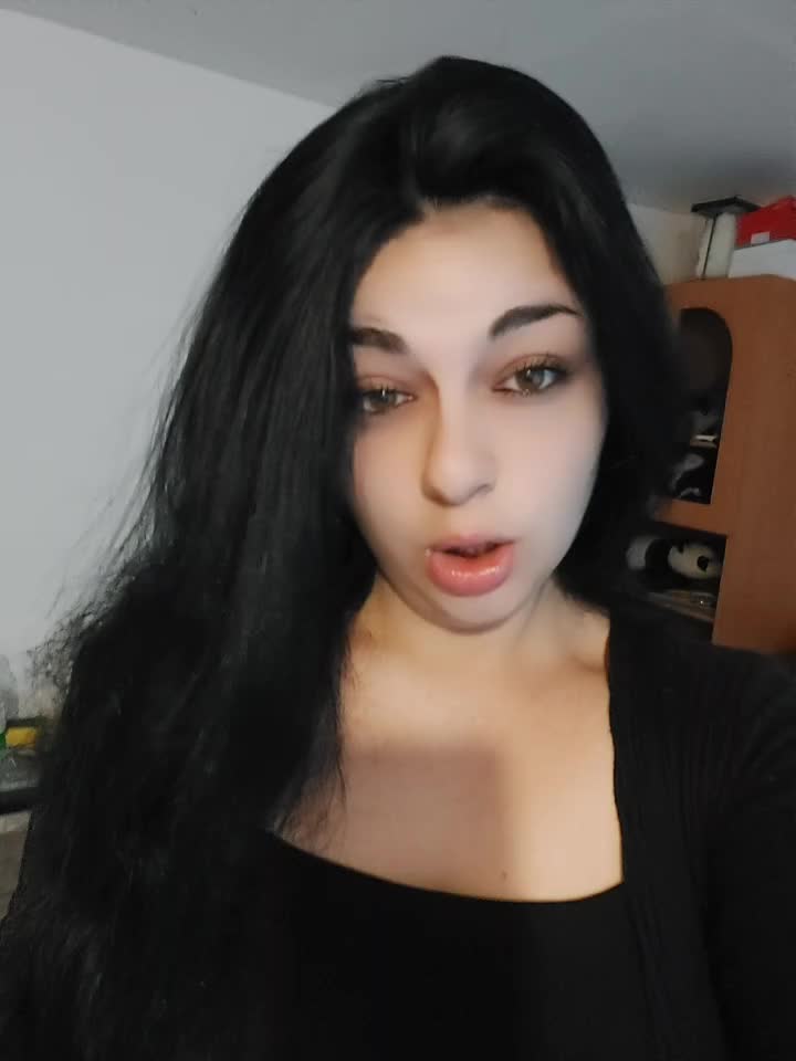 @Virgikee🫰❤️🫵💙