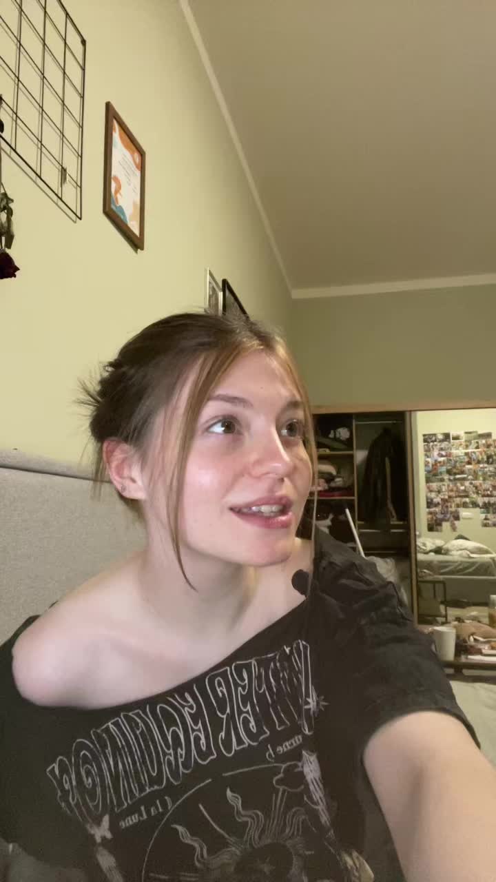 @Sophia