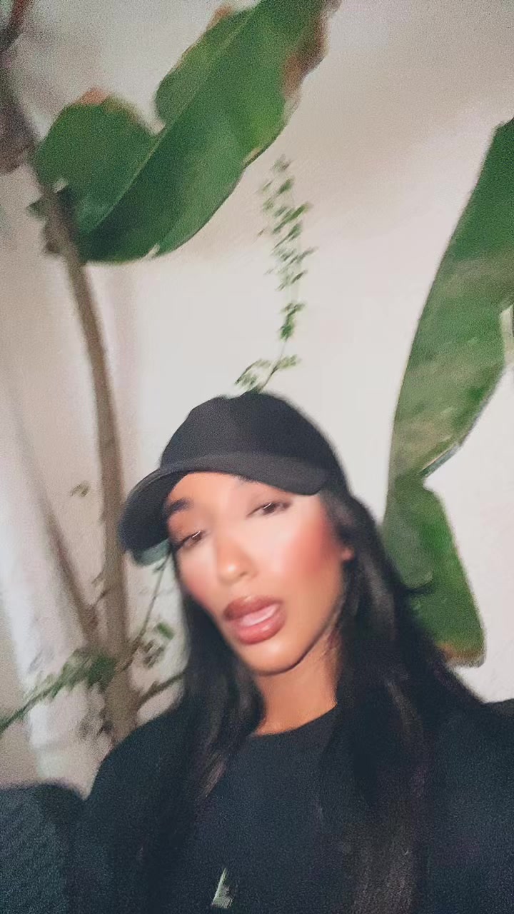 @EyyyĂ🔗