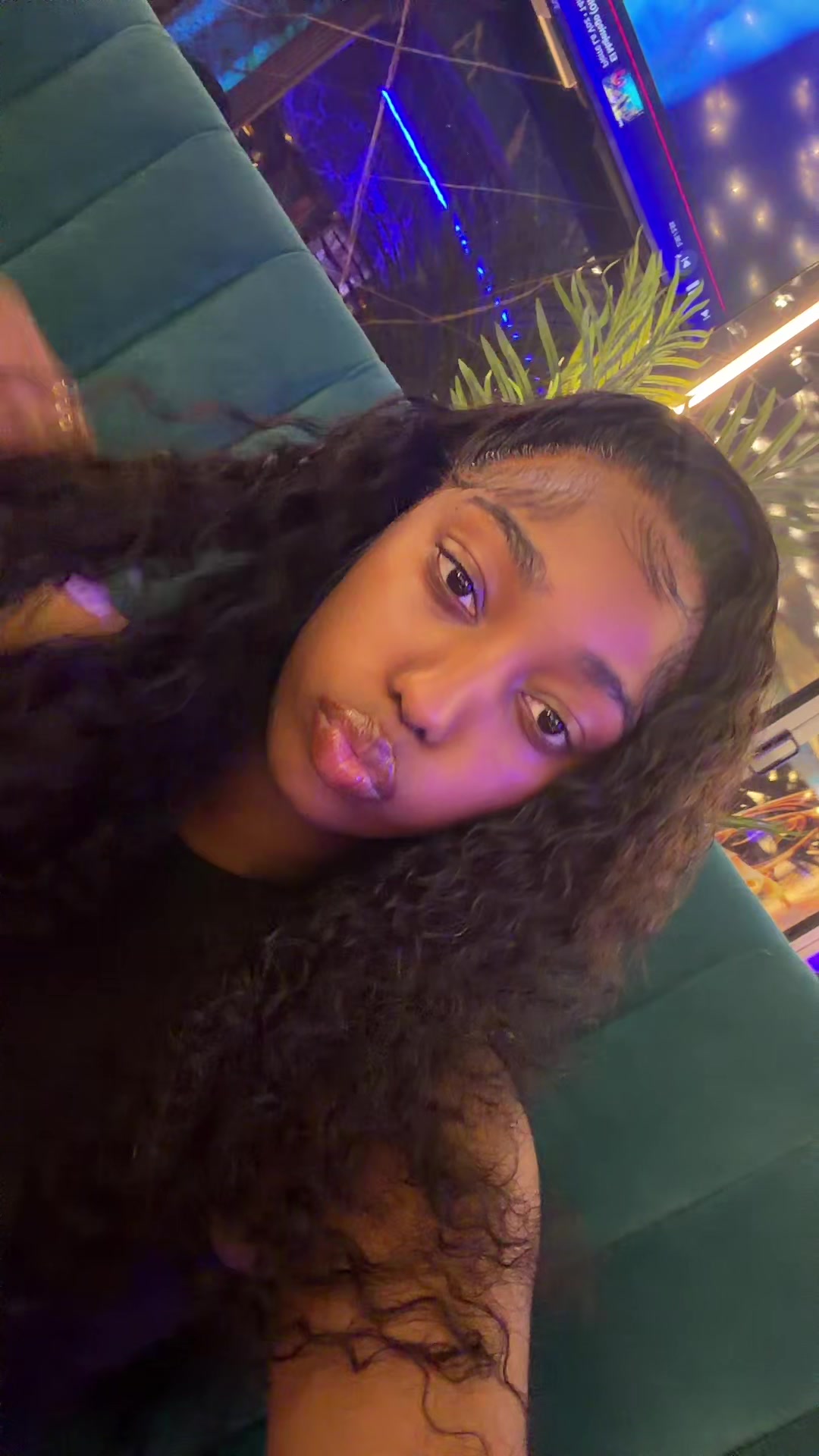 @Fadii.