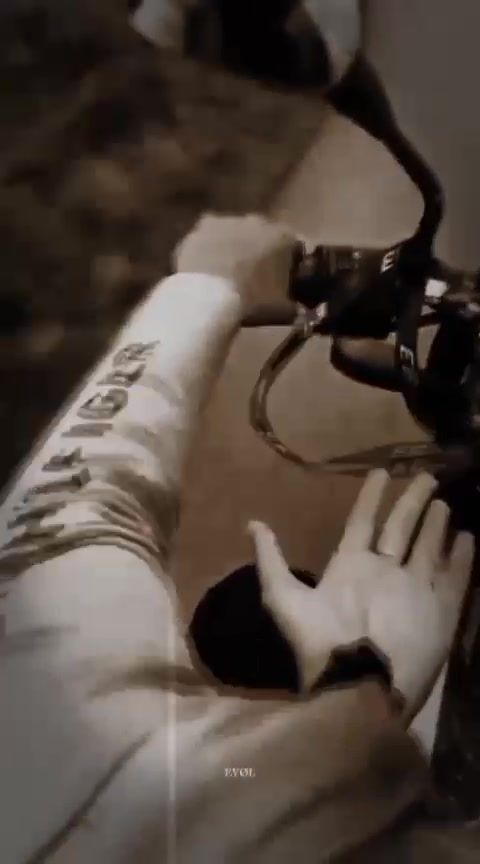 @_swetha29_