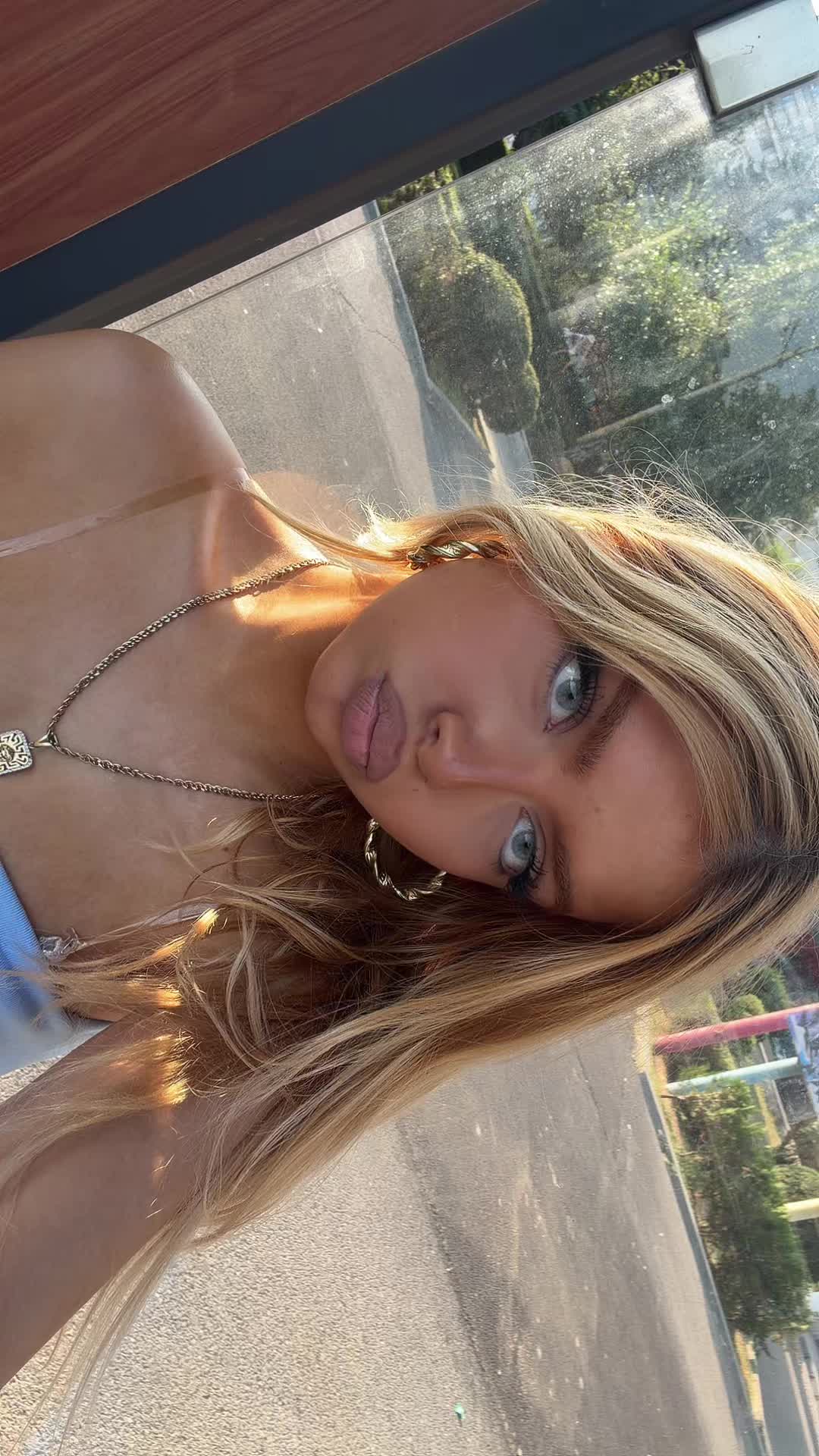 @mihaela___10
