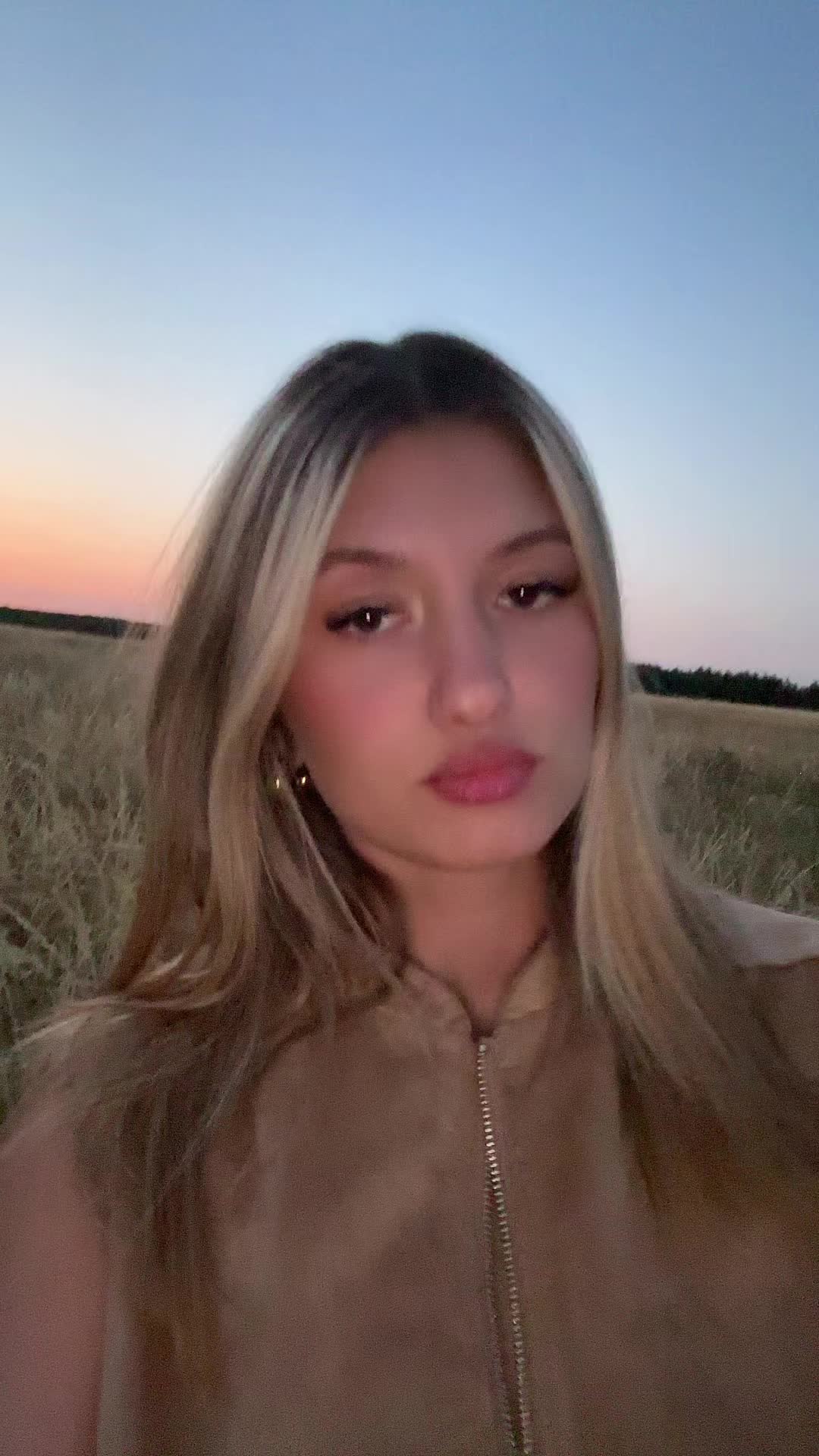 @Flav 🤍🌟