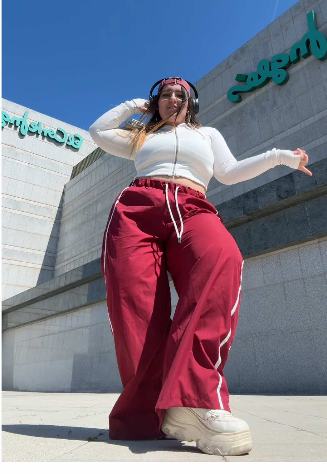 @iamyaizv 🧤