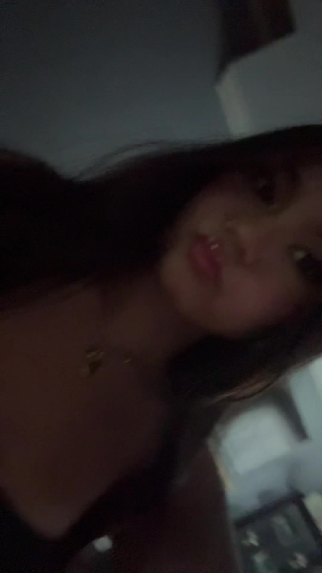 @️