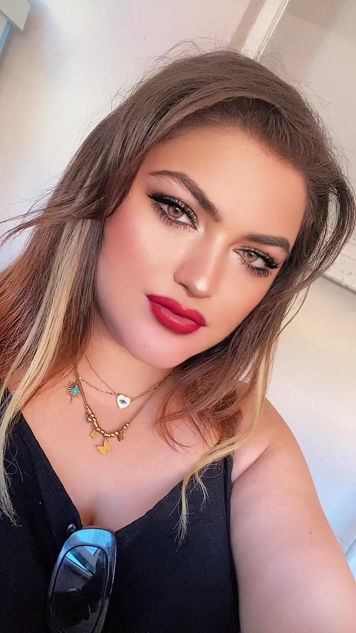 @Büşra Erkan