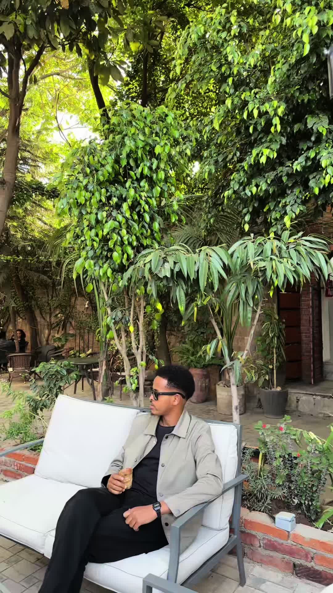 @Abz✪🏝️