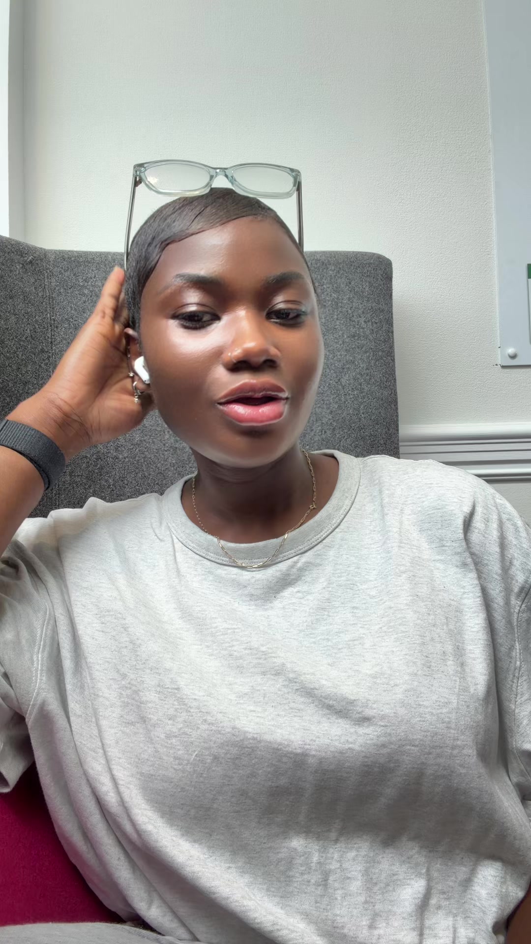 @gyal_like_mega