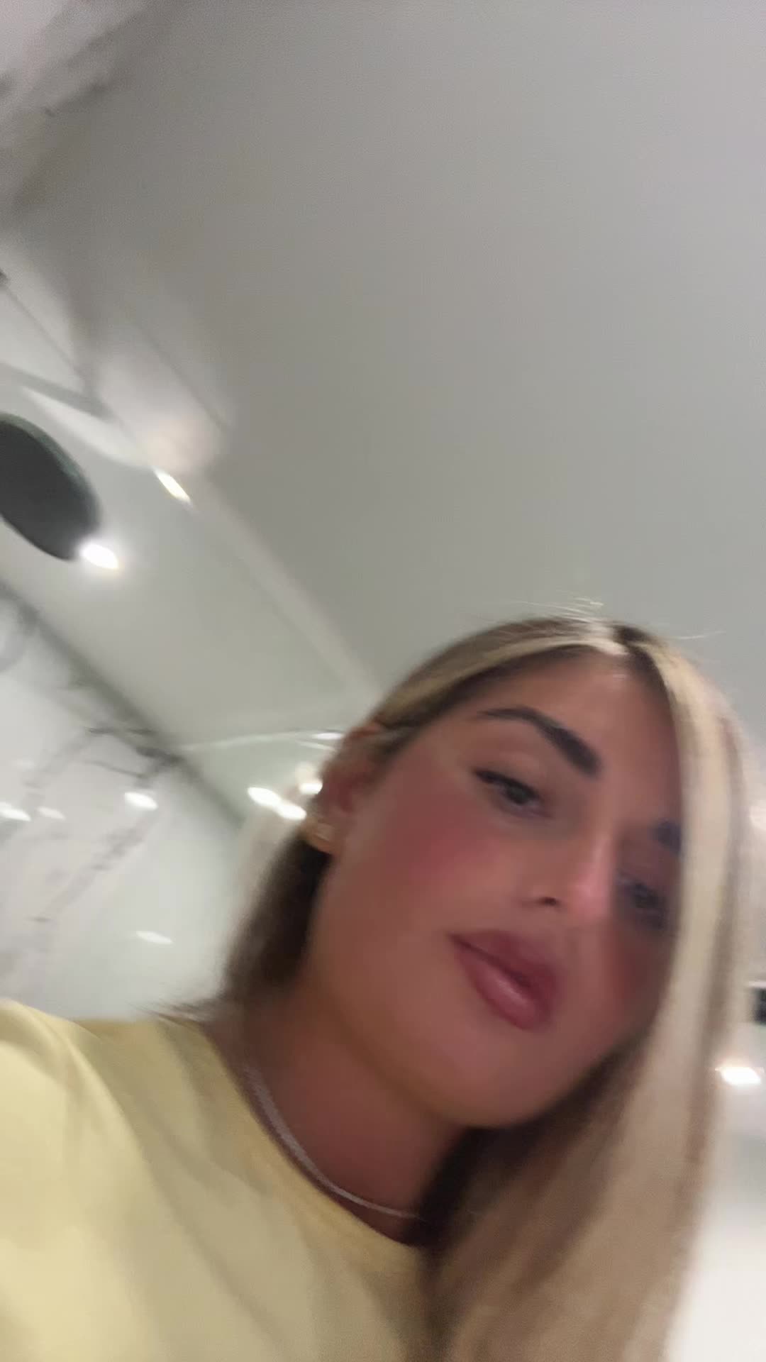 @Elo