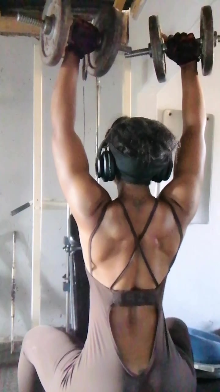 @PhumzieRakosa