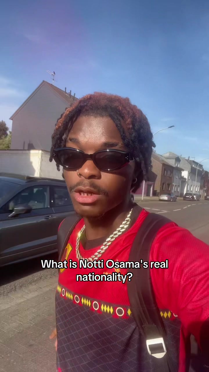 @Lil Gago