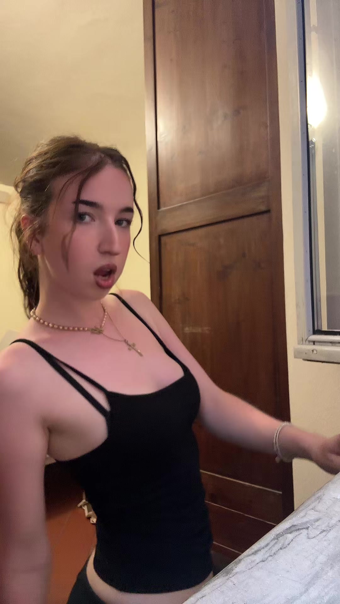 @ella