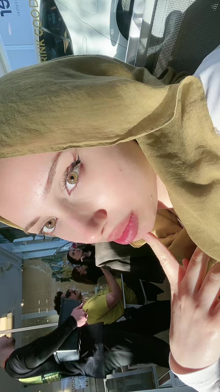 @🪽