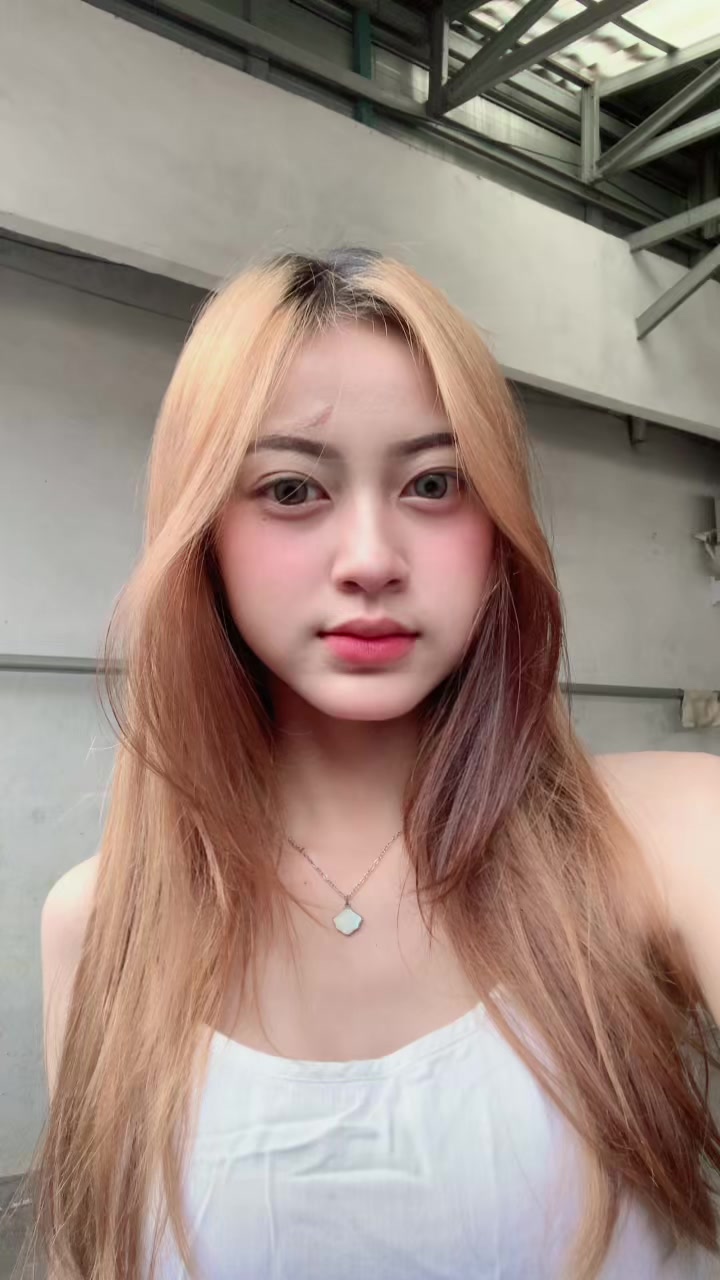 @𝒻𝒶𝓋𝒷𝓁𝑜𝓃𝒹𝒾𝑒