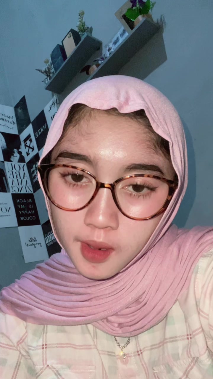 @nisrinn_14