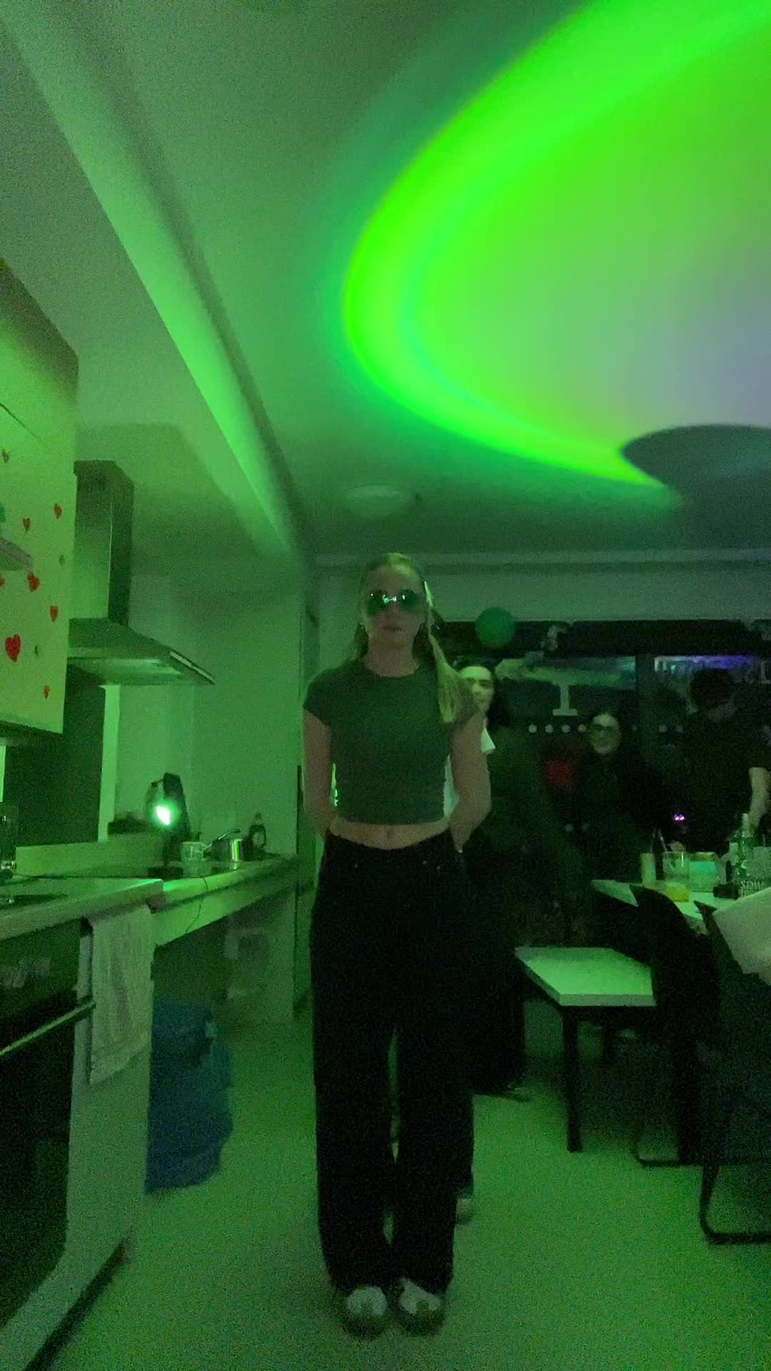 @Millyspurrx