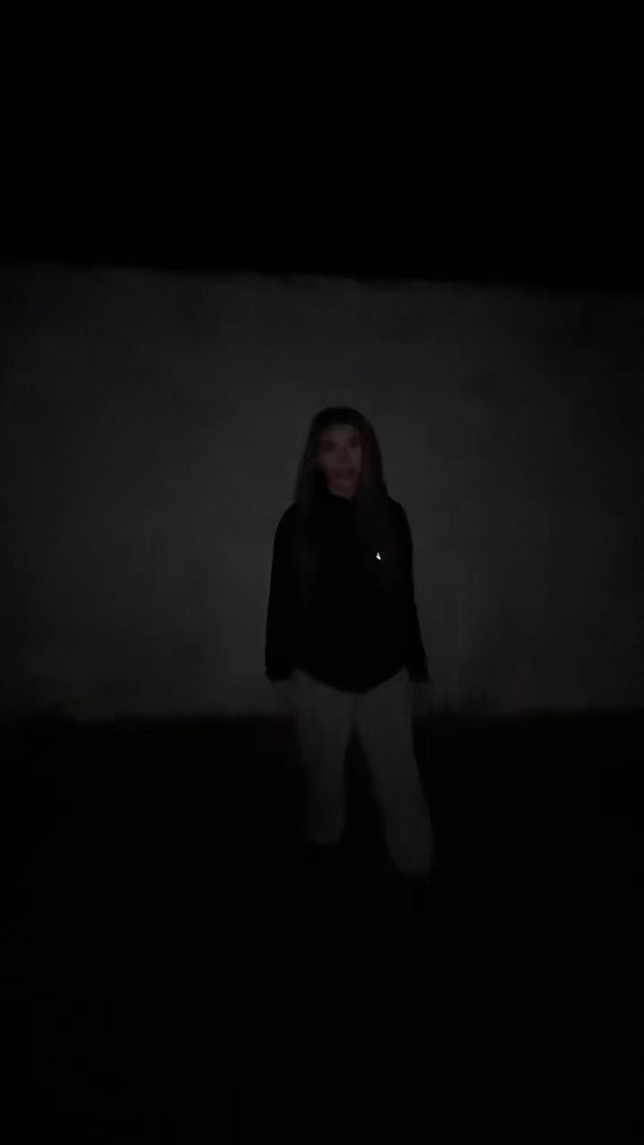 @H A K I