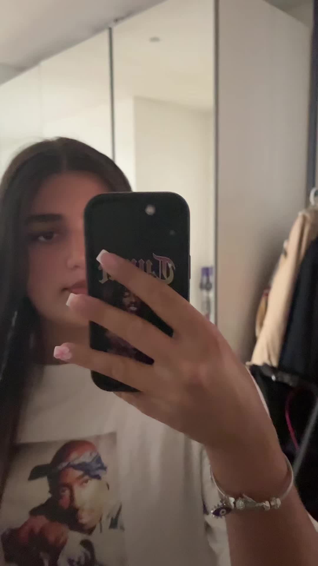 @ela🫯