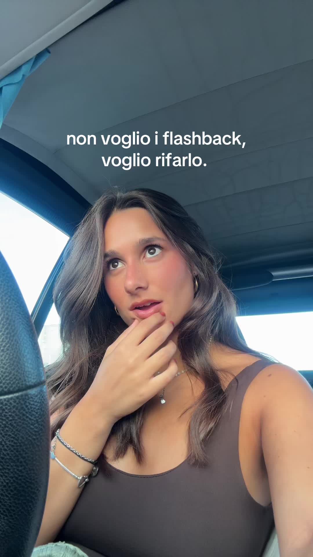 @Elisa