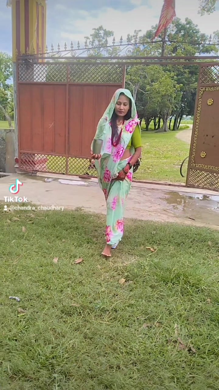 @साबित्री चौधरी (खोनमा थारु )