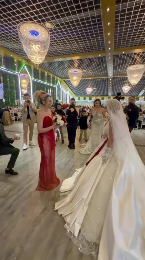 @G&uuml;lten_💋