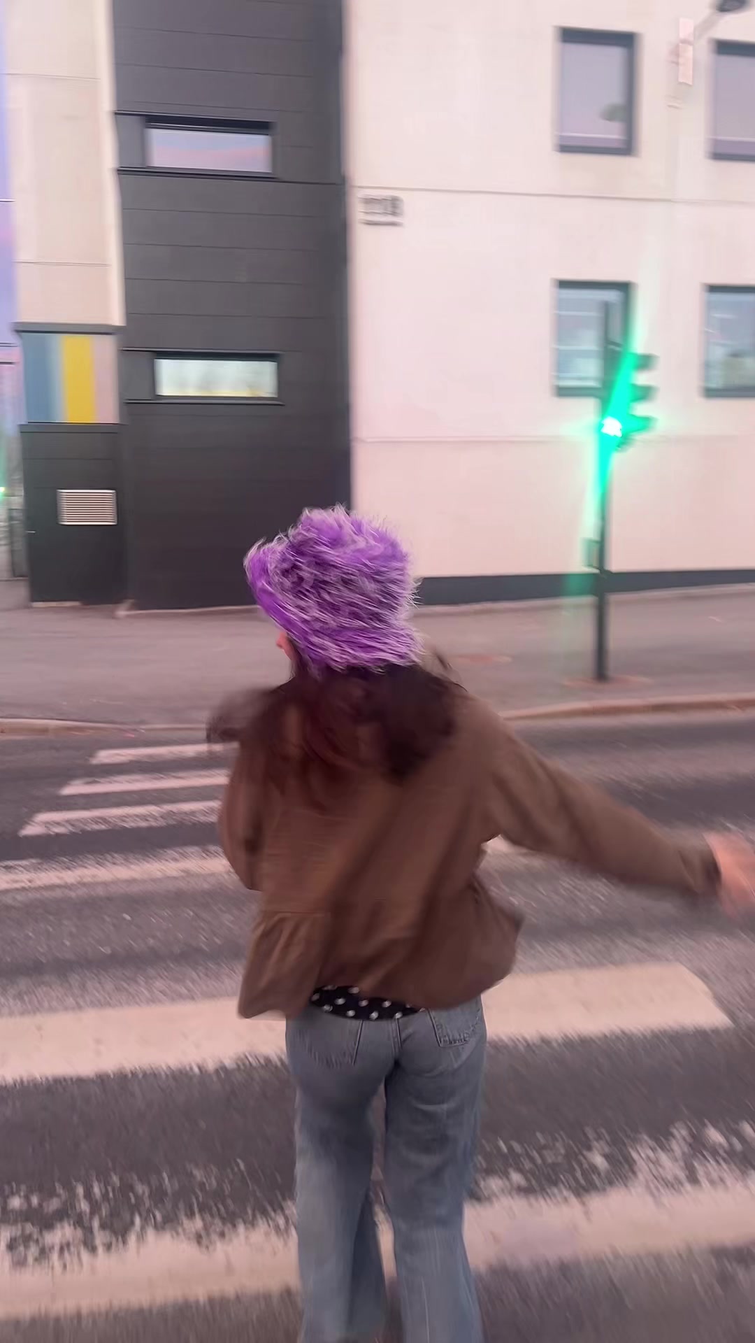 @ava