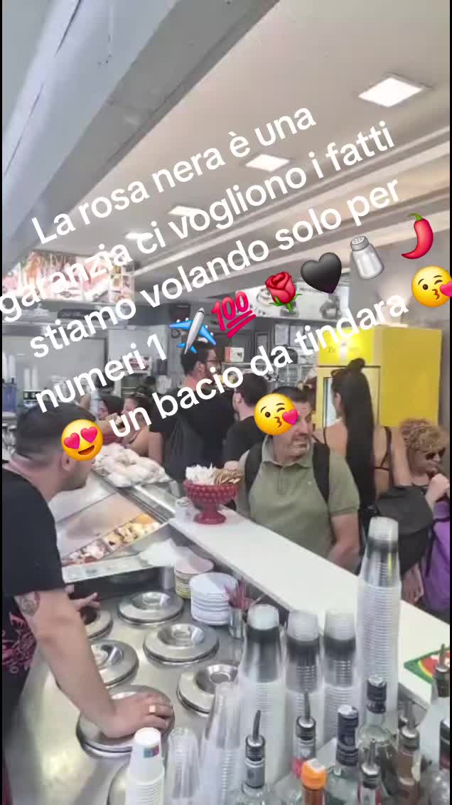 @La Rosa Nera 🖤⚘️
