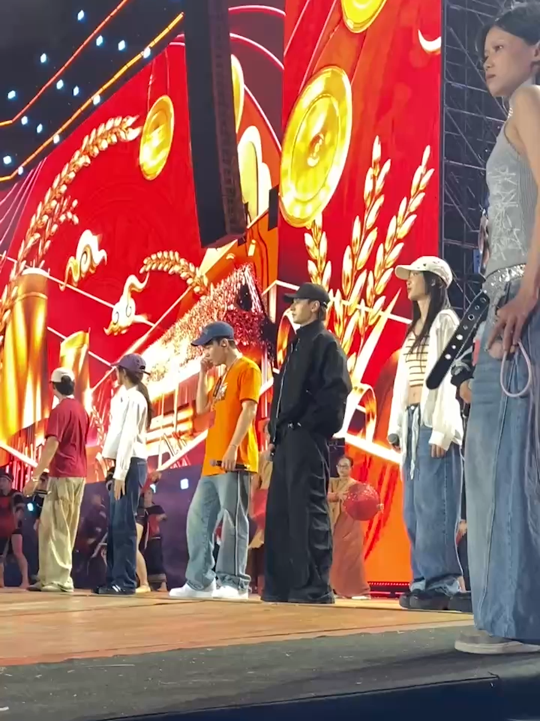 @VieZ.vn