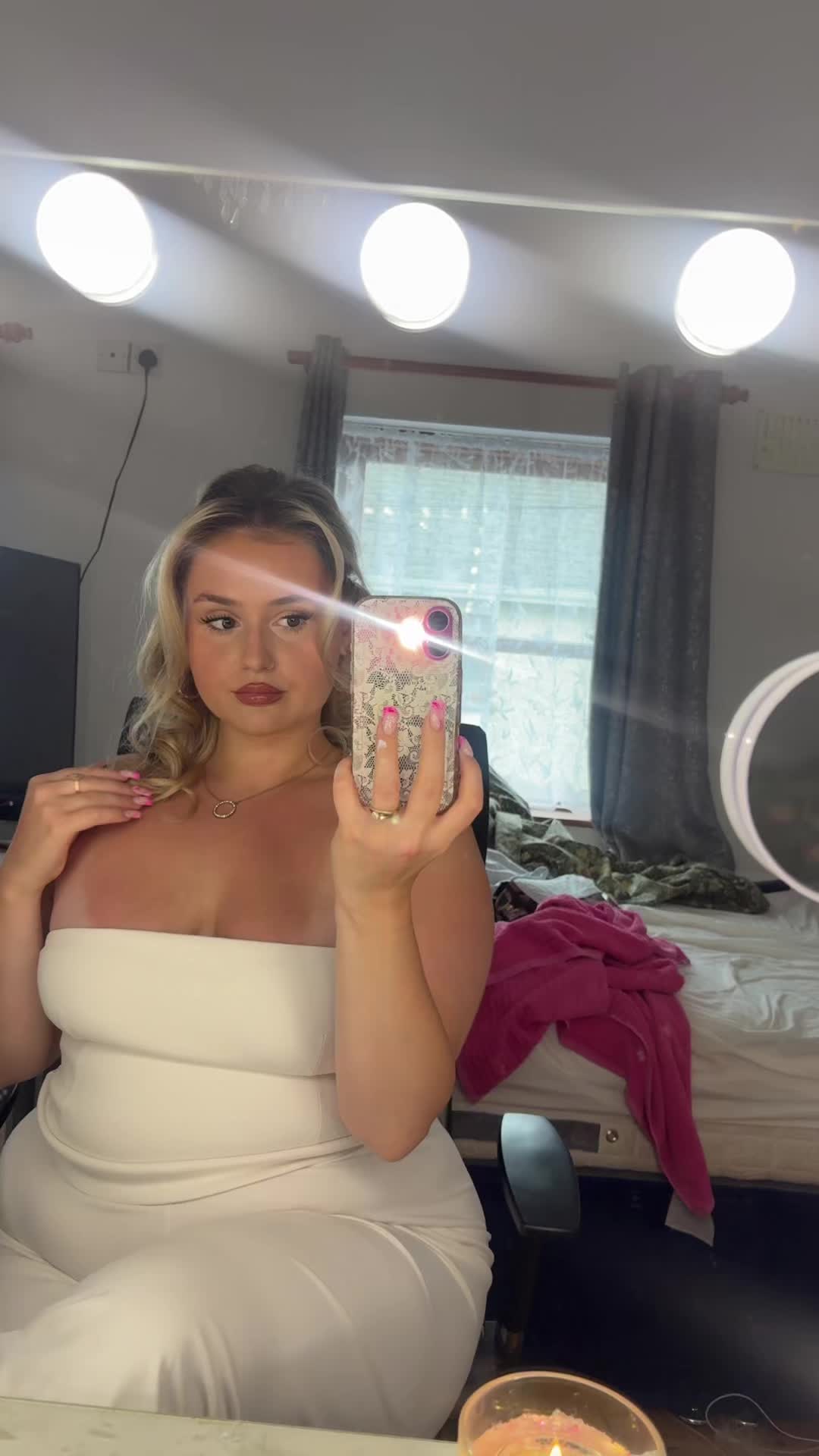 @🥥