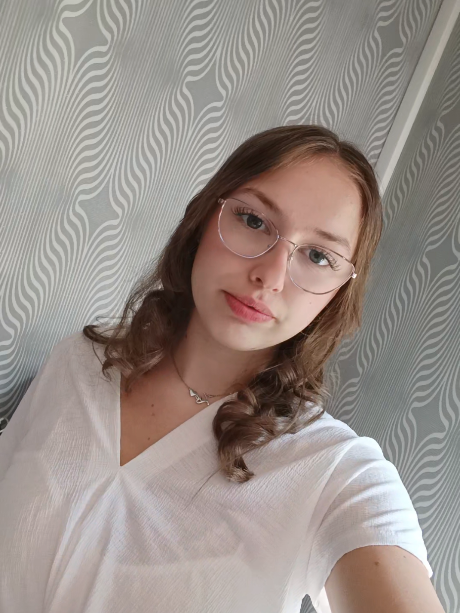 @zoe_f13