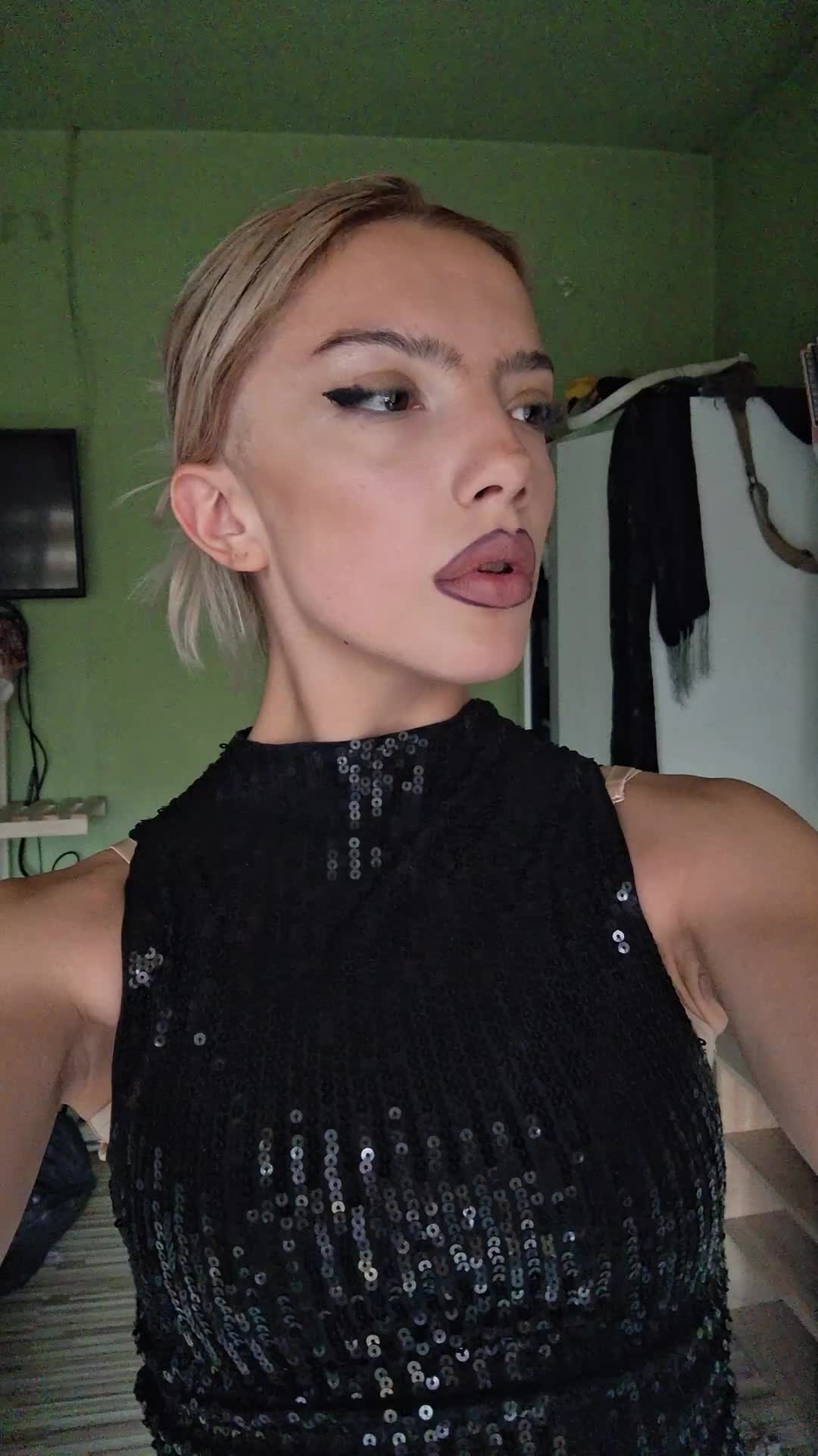 @Elenaع