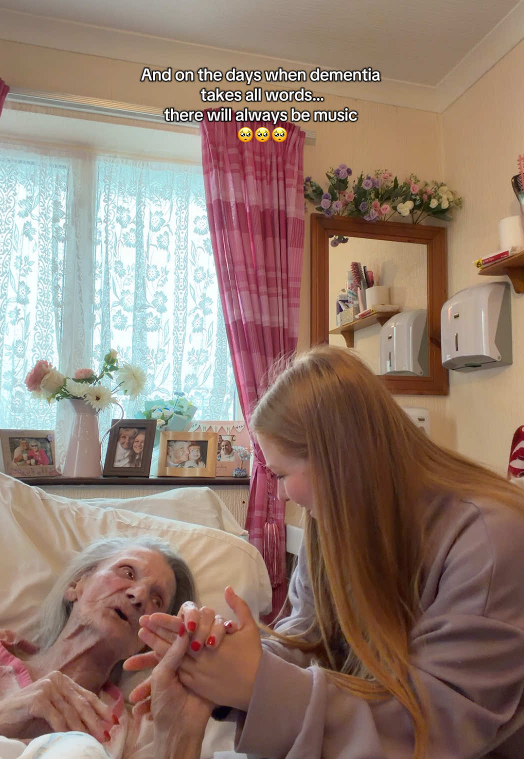 @✨ Little Jess & Nan ✨