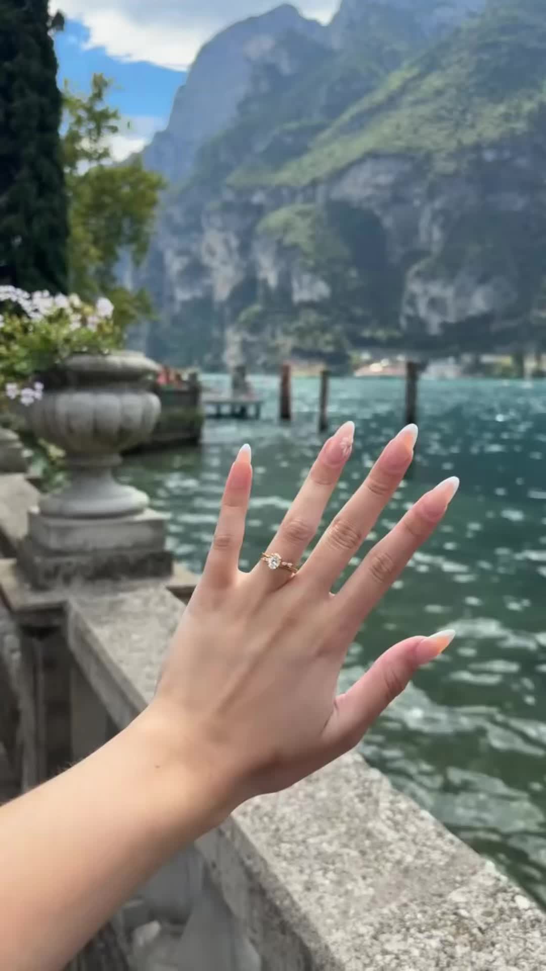 @annapaulina777