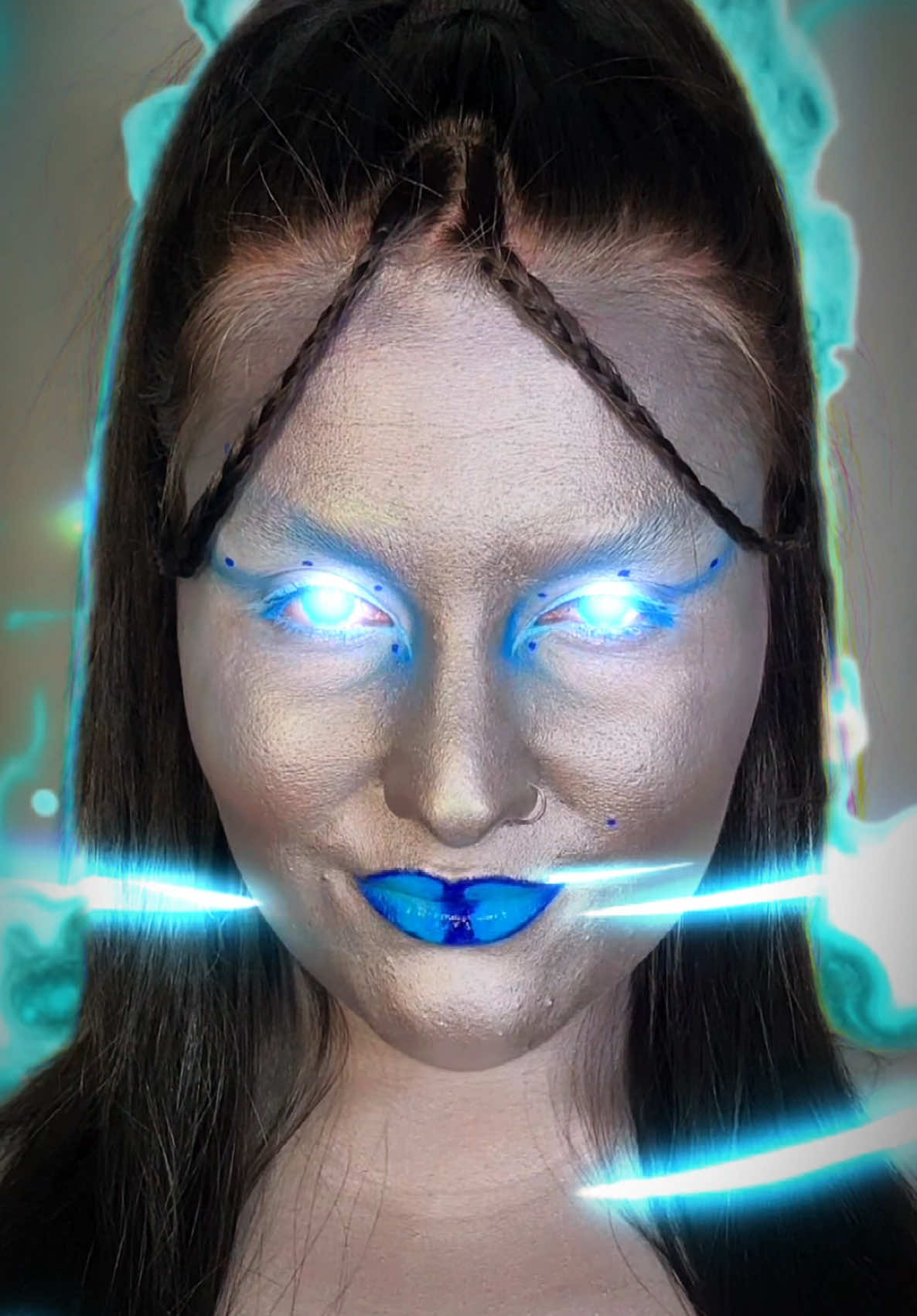 @Makeupby_ESC