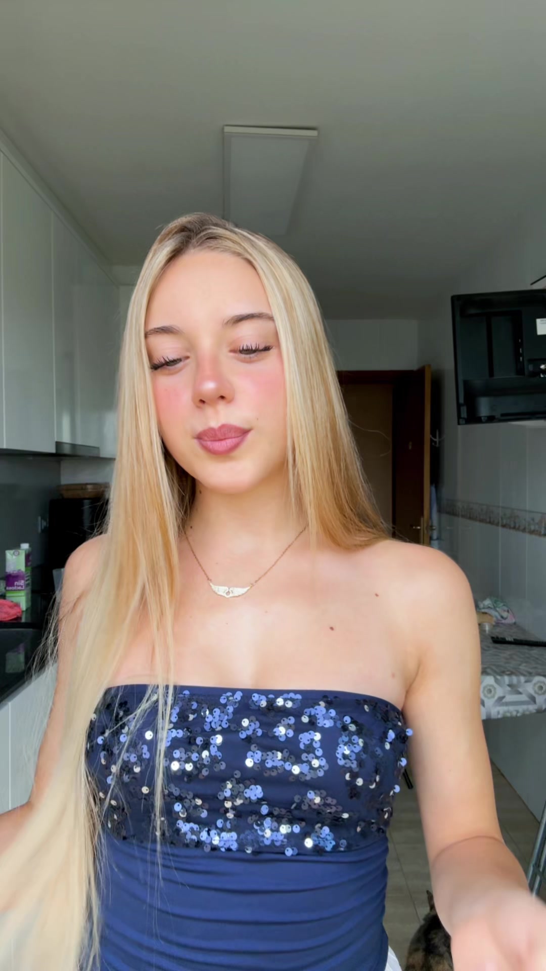 @_.aaroaa16