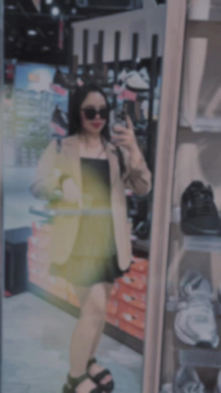 @𝐴𝑛𝑎𝑛𝑑𝑎_𝑦𝑢𝑙𝑦916