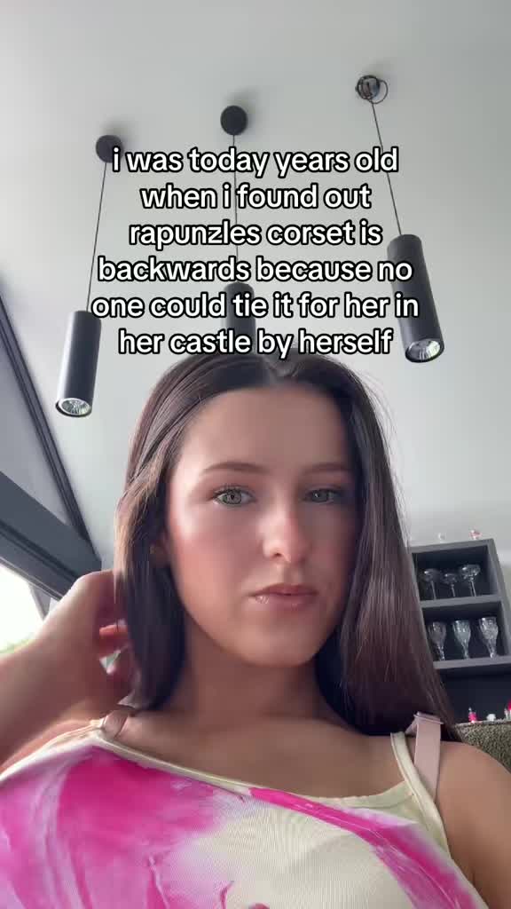 @thesimp5onsisters