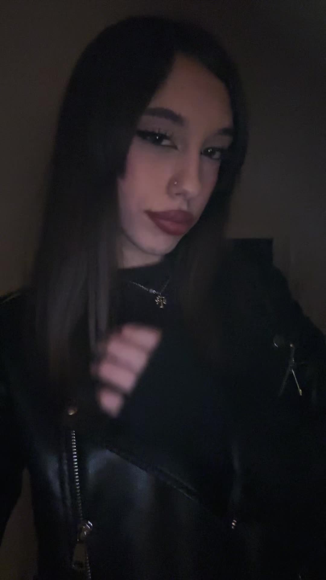 @v&igrave;