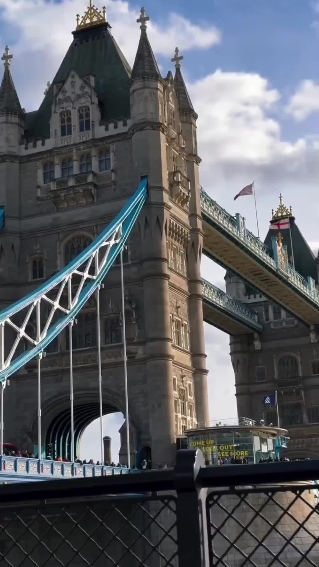 @UK🇬🇧