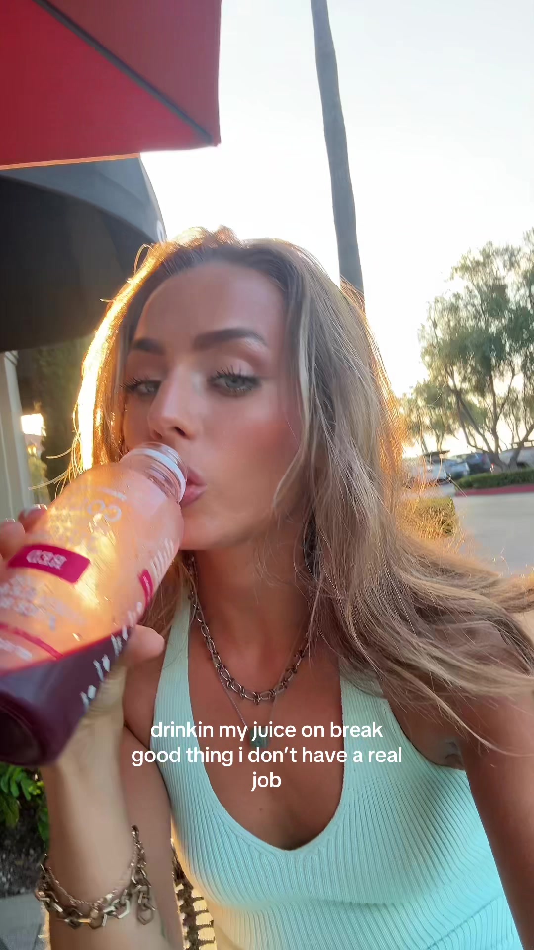 @Chloe Bee