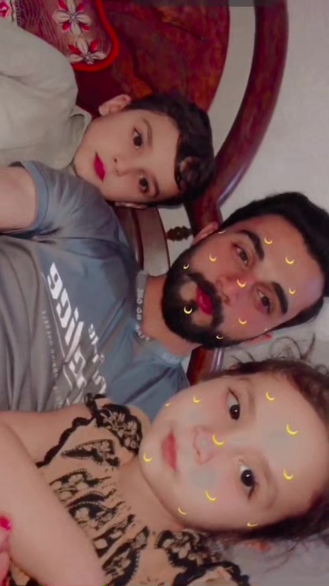 @𝙍𝙖𝙚𝙚𝙨 🦅 مردانے